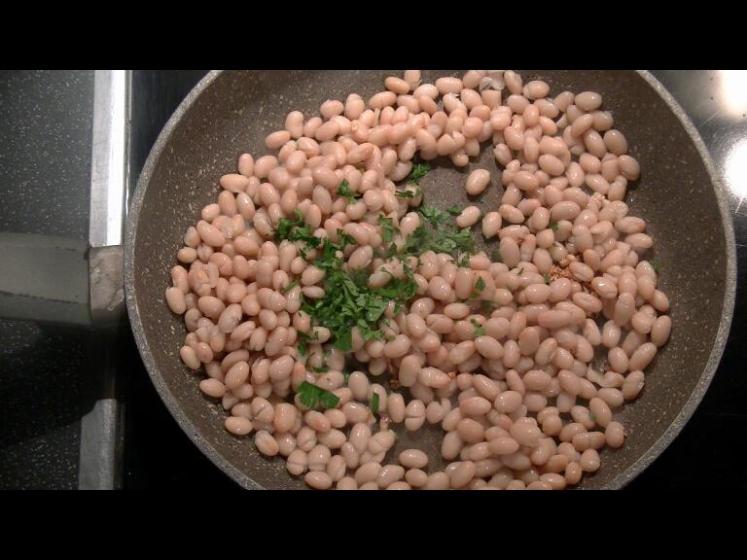 Bohnenpüree_Petersilie