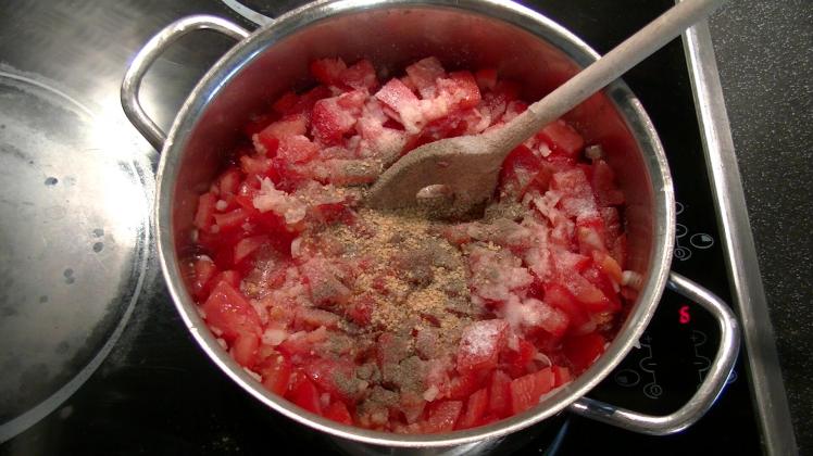 Homemade Ketchup (8)